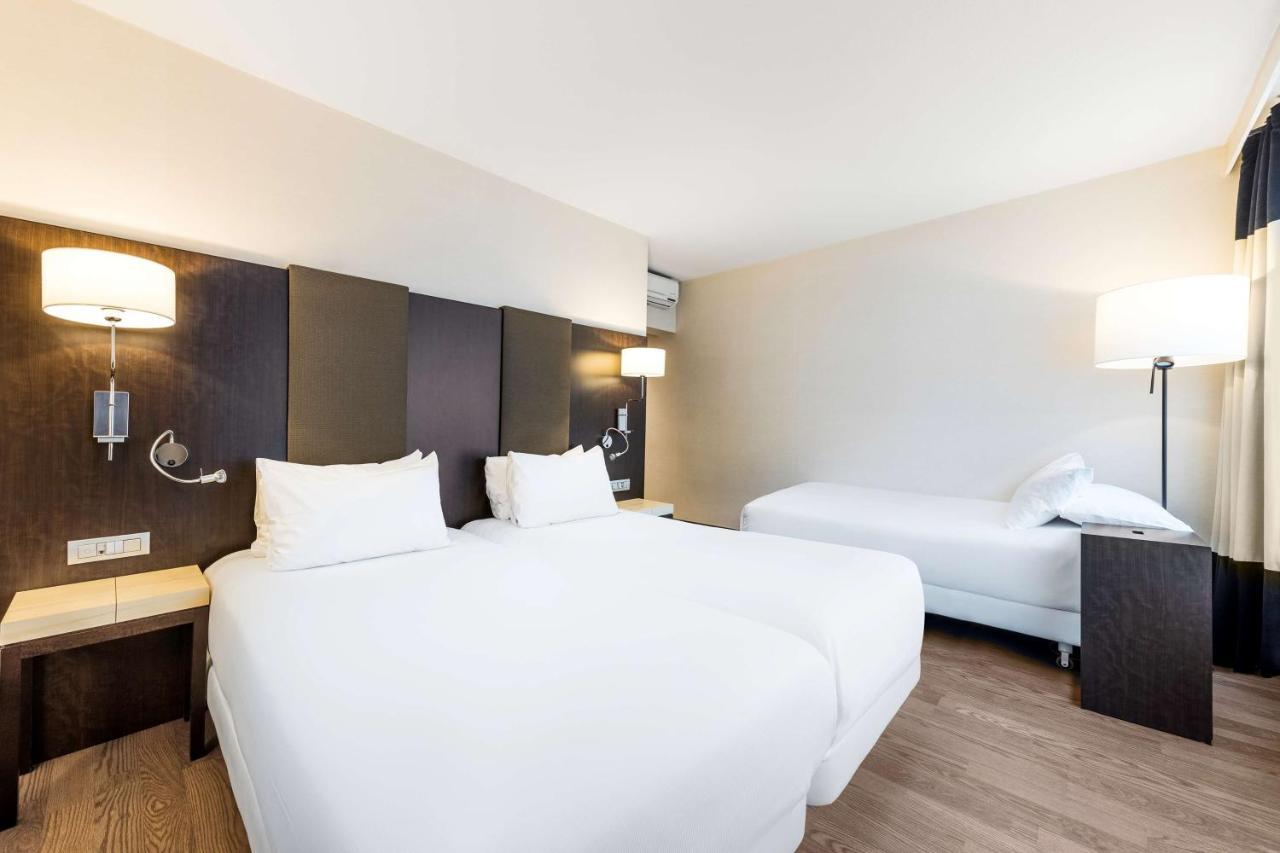 Nh Stephanie Hotel 4*