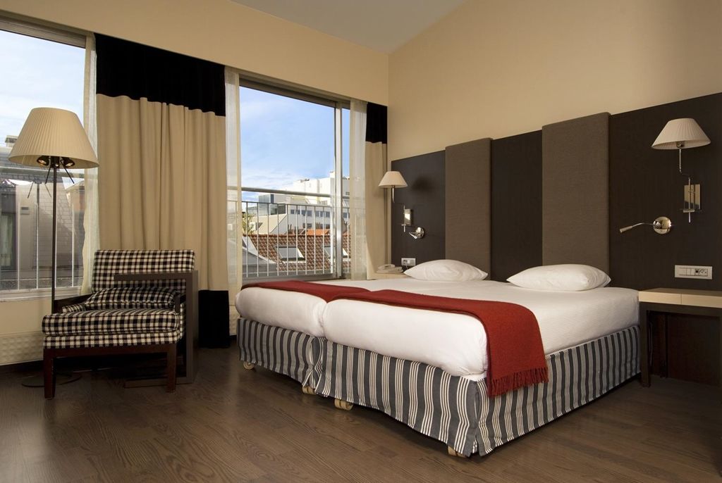 Nh Stephanie Hotel